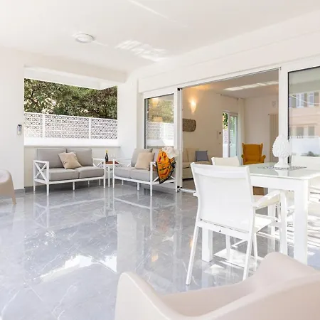 Cube 67 - Villa Palermo