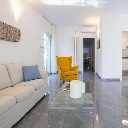 Villa Cube 67 -
